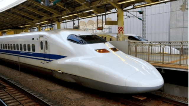 新幹線700系